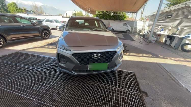 Hyundai Santa Fe 2.4 Plus 4x2 At 5p año 2020