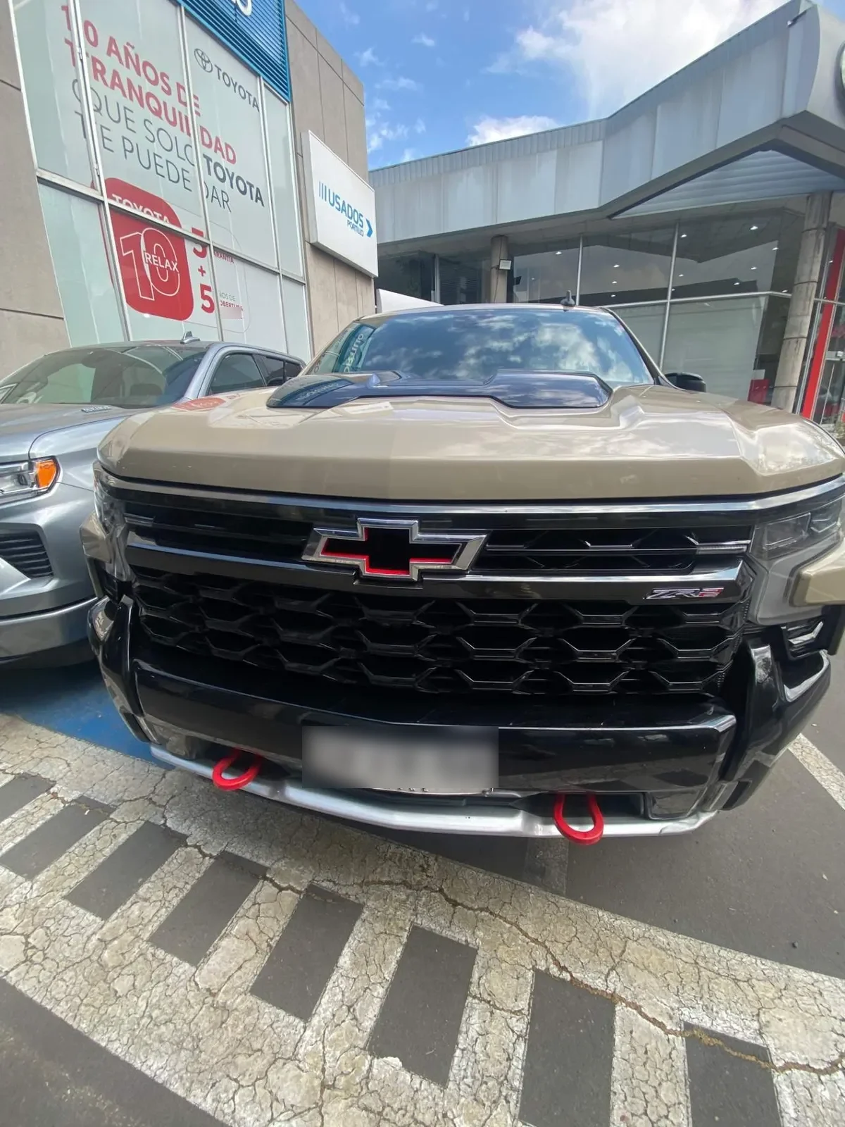 Chevrolet Silverado 6.2 Zr2 4x4 At 4p año 2023