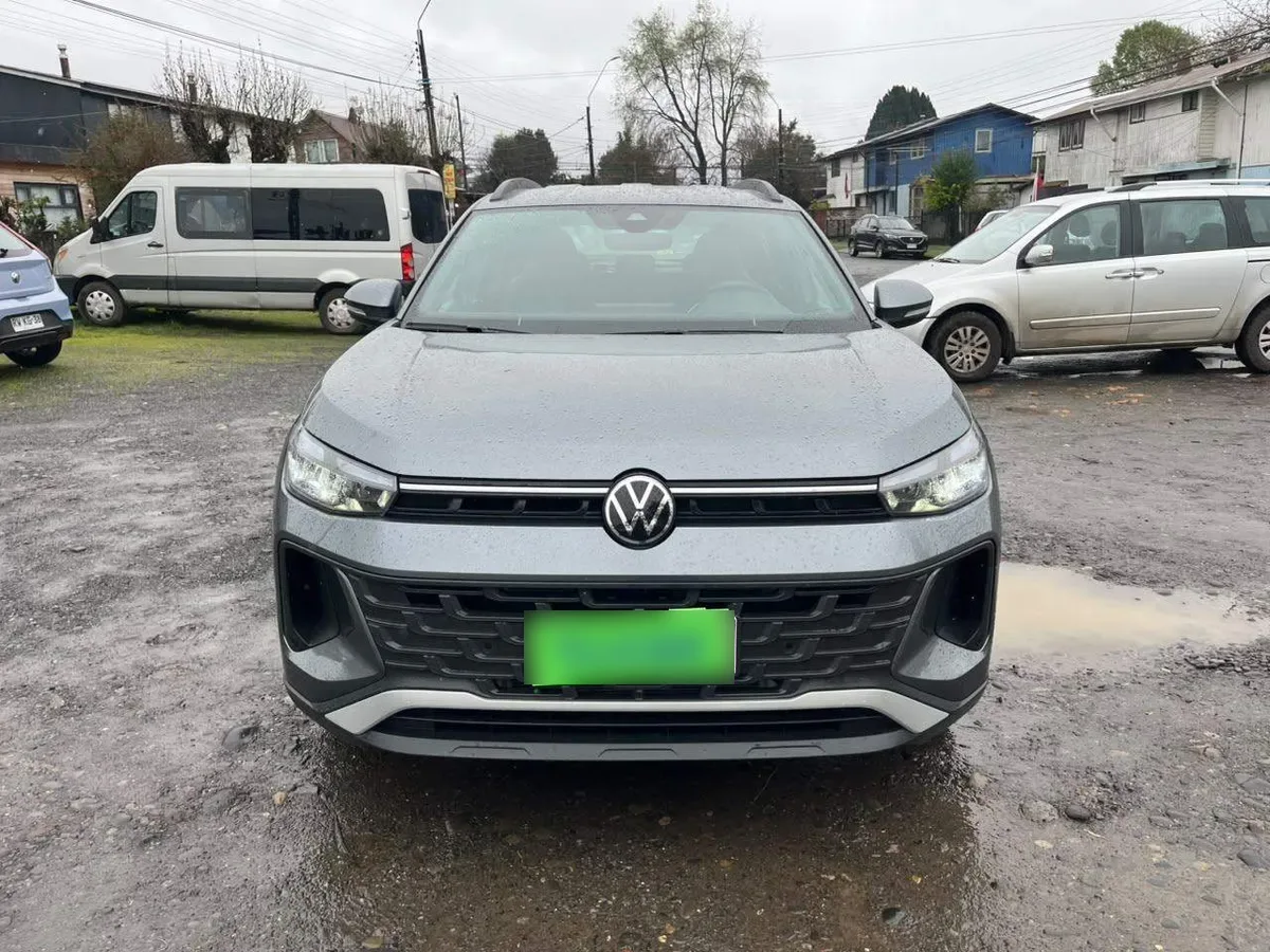 Volkswagen Tera 1.0 Tsi High 2wd At 5p año 2026