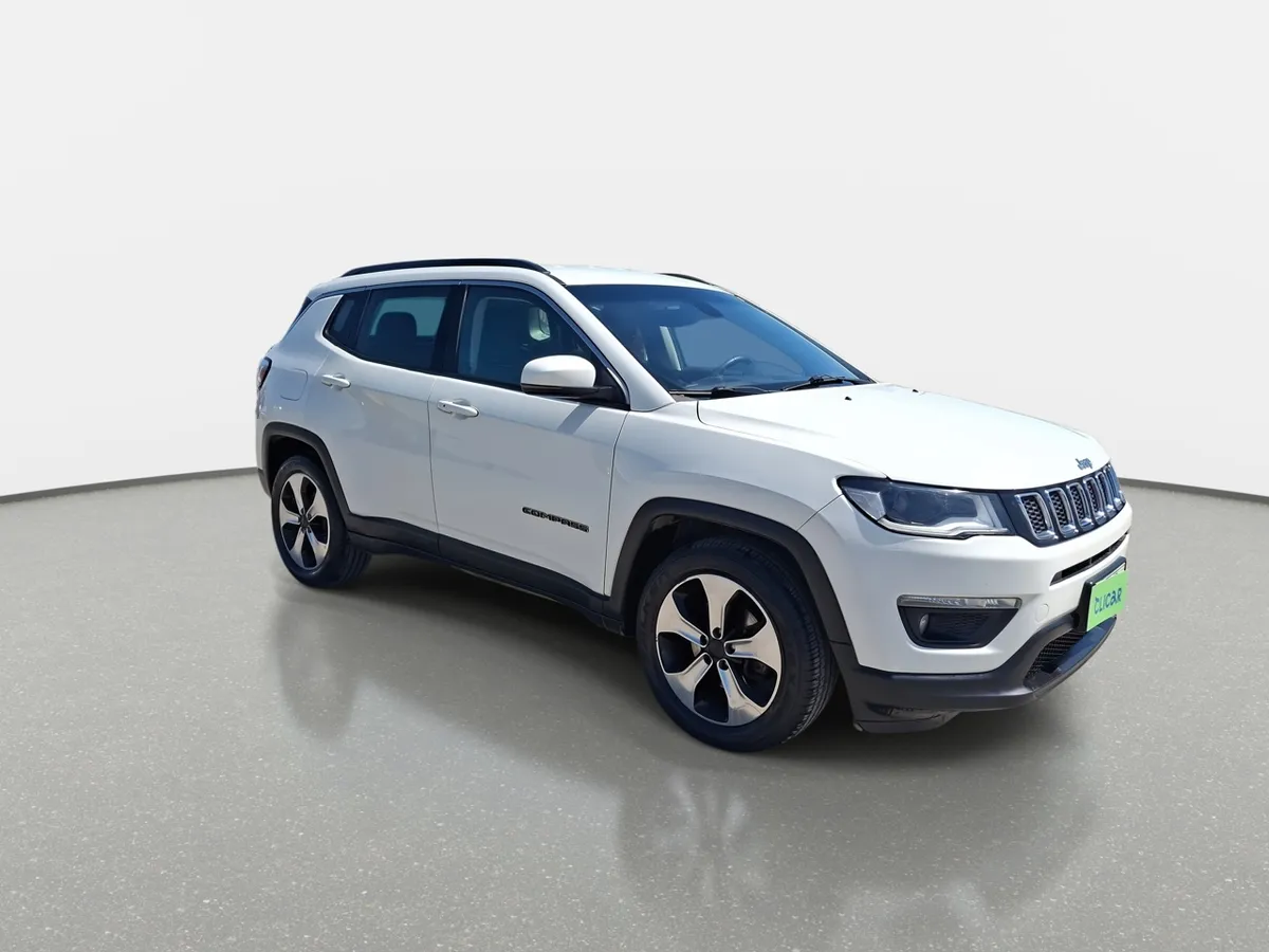 Jeep Compass 2.4 Longitude 4x2 Radio 8.4 9at 5p año 2019