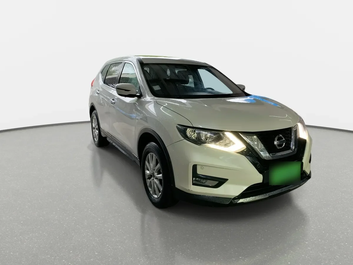 Nissan X-Trail 2.5 Sense Mc 4x2 3row Cvt At 5p año 2021