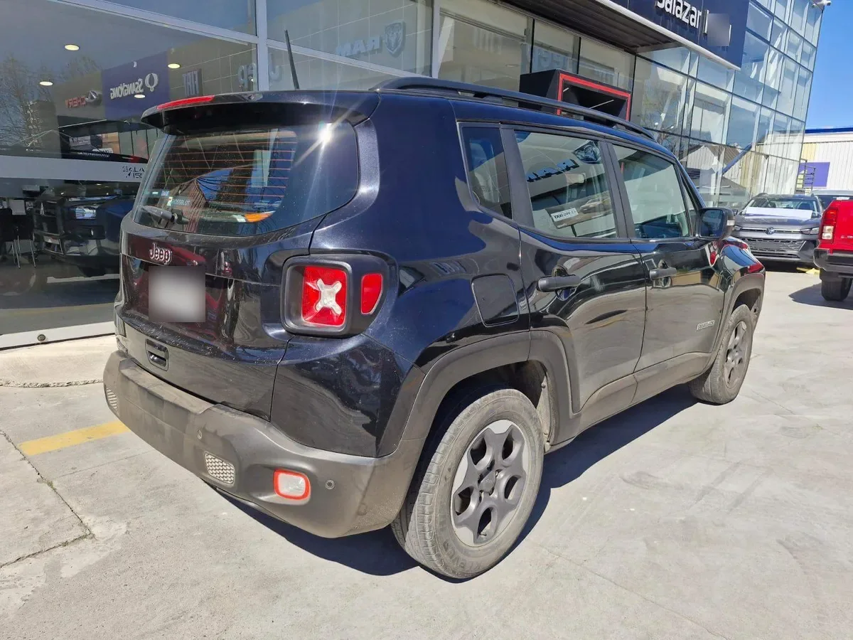 Jeep Renegade 1.8 Sport 4x2 Mt 5p año 2022