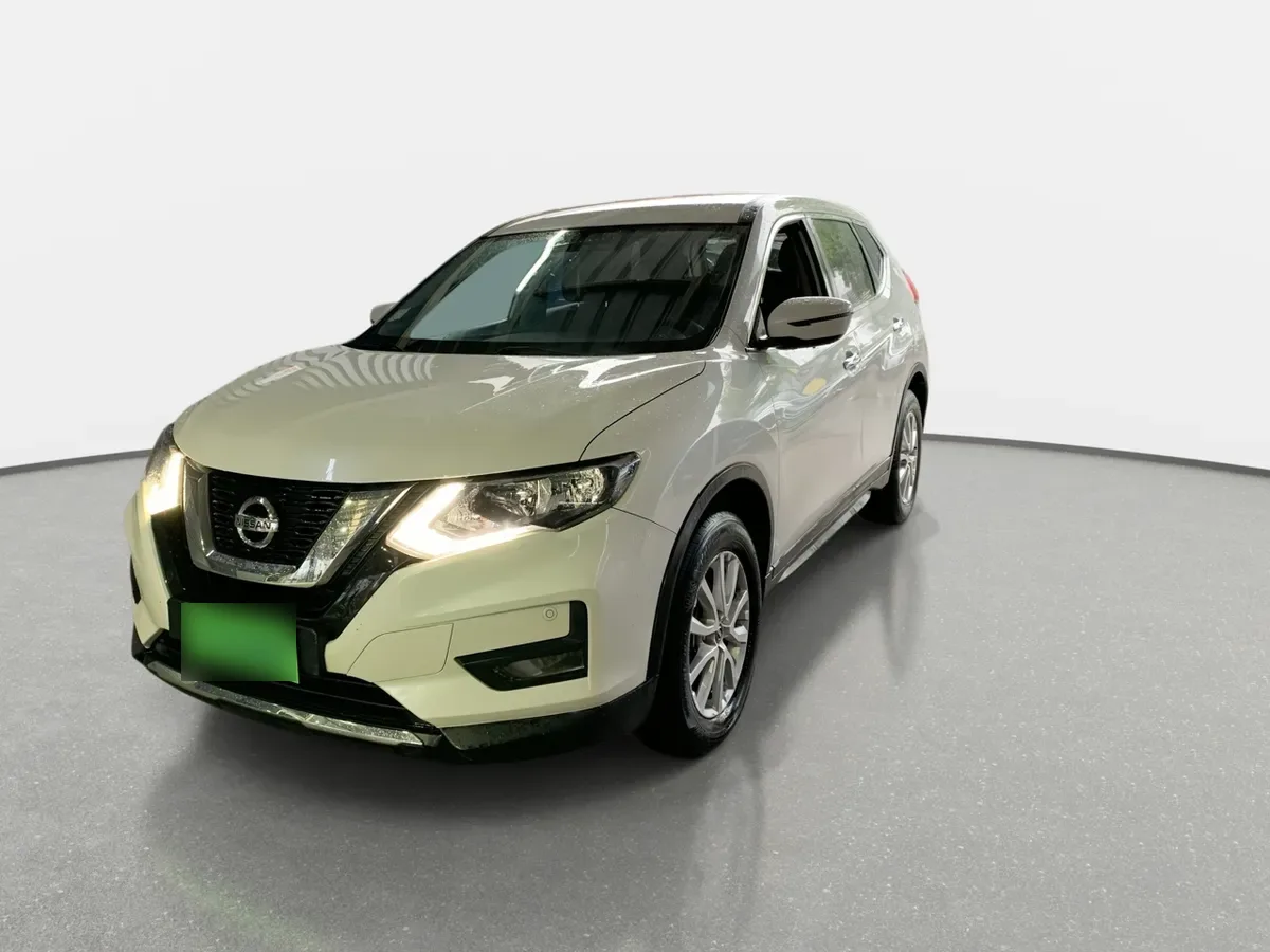 Nissan X-Trail 2.5 Sense Mc 4x2 3row Cvt At 5p año 2021