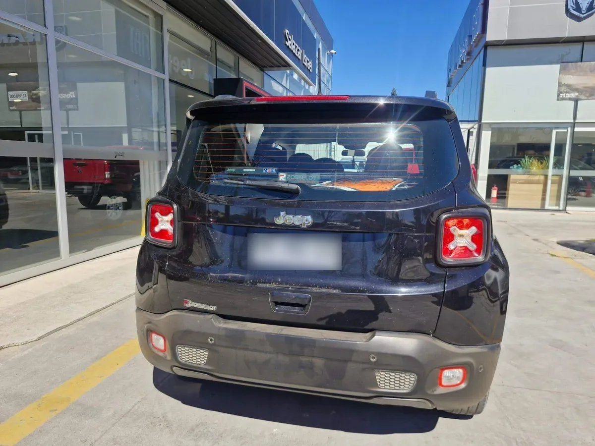 Jeep Renegade 1.8 Sport 4x2 Mt 5p año 2022