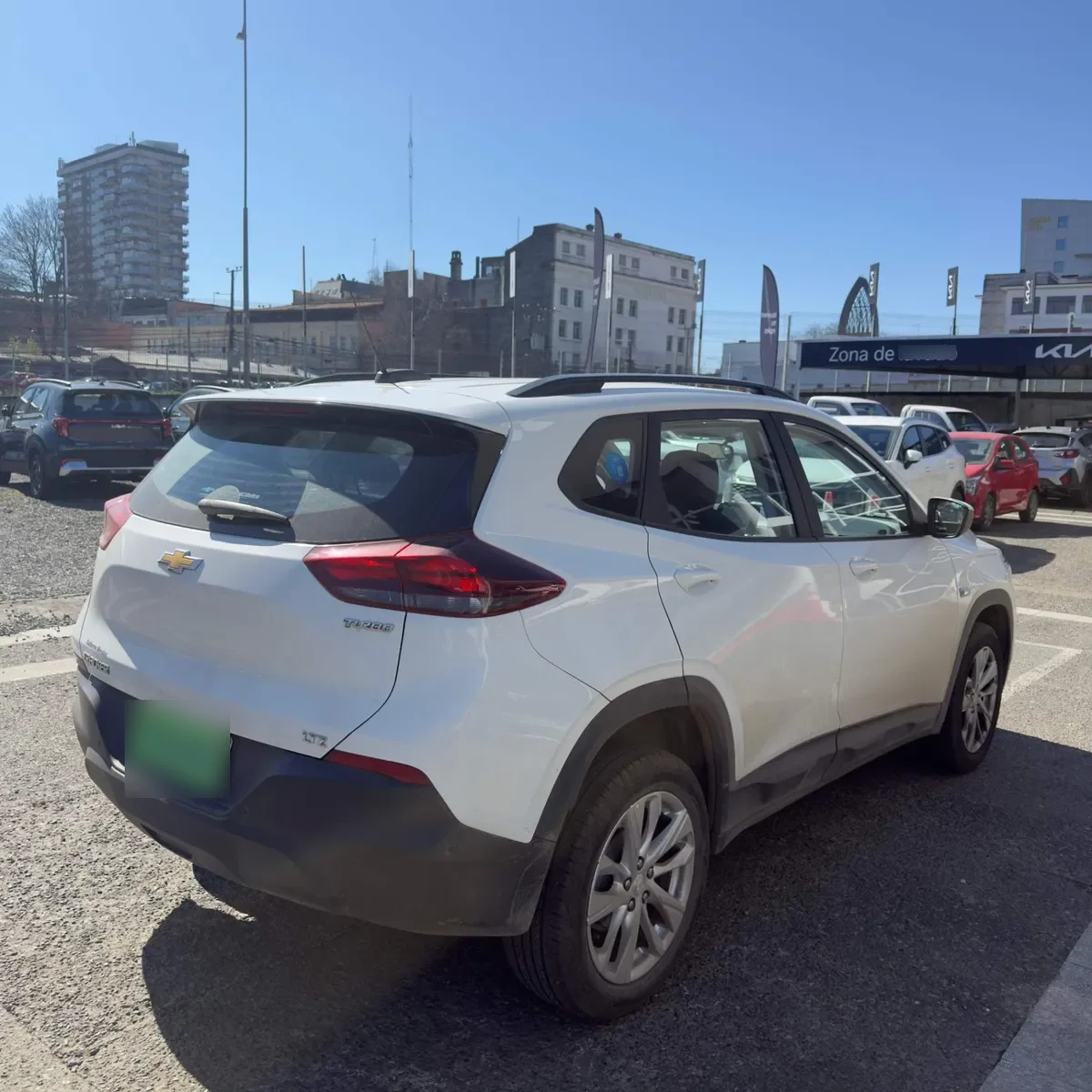 Chevrolet Tracker 1.2t Ltz Fwd Mt 5p año 2023