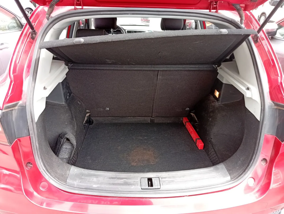 MG Mg Zs 1.5 Std 4x2 Mt 5p año 2023
