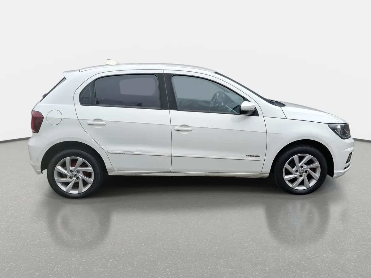 Volkswagen Gol 1.6 Highline 4x2 Mt 5p año 2021