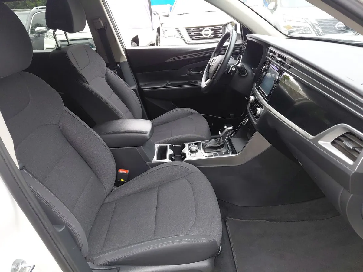 Ssangyong Korando 1.6 Glx Cd211 Td Diesel 4x2 At 5p año 2022
