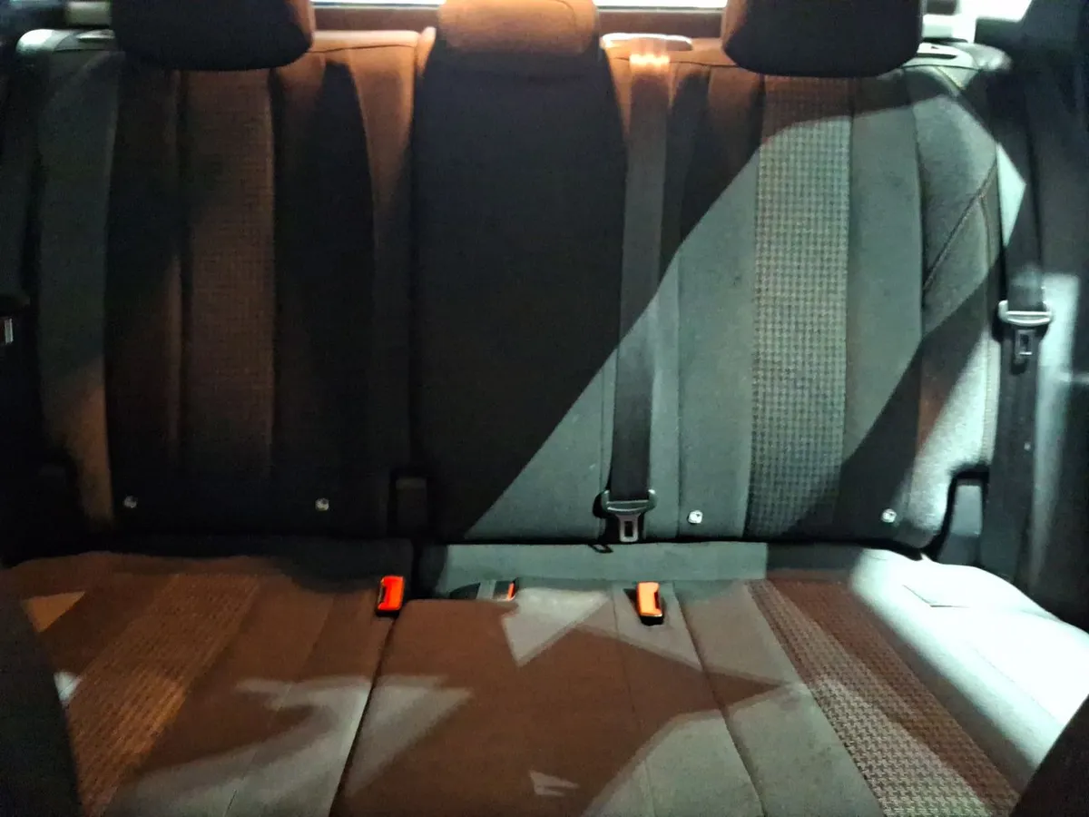 Peugeot 3008 1.5 Allure Pack Bluehdi 4x2 130 Eat8 5p año 2022