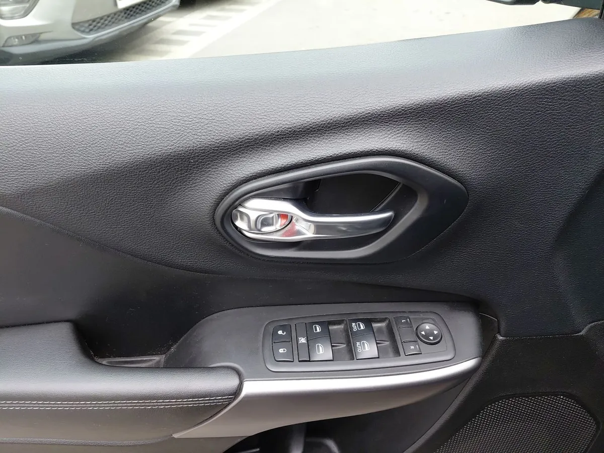 Jeep Cherokee 2.4 Longitude 4x2 At 5p año 2019