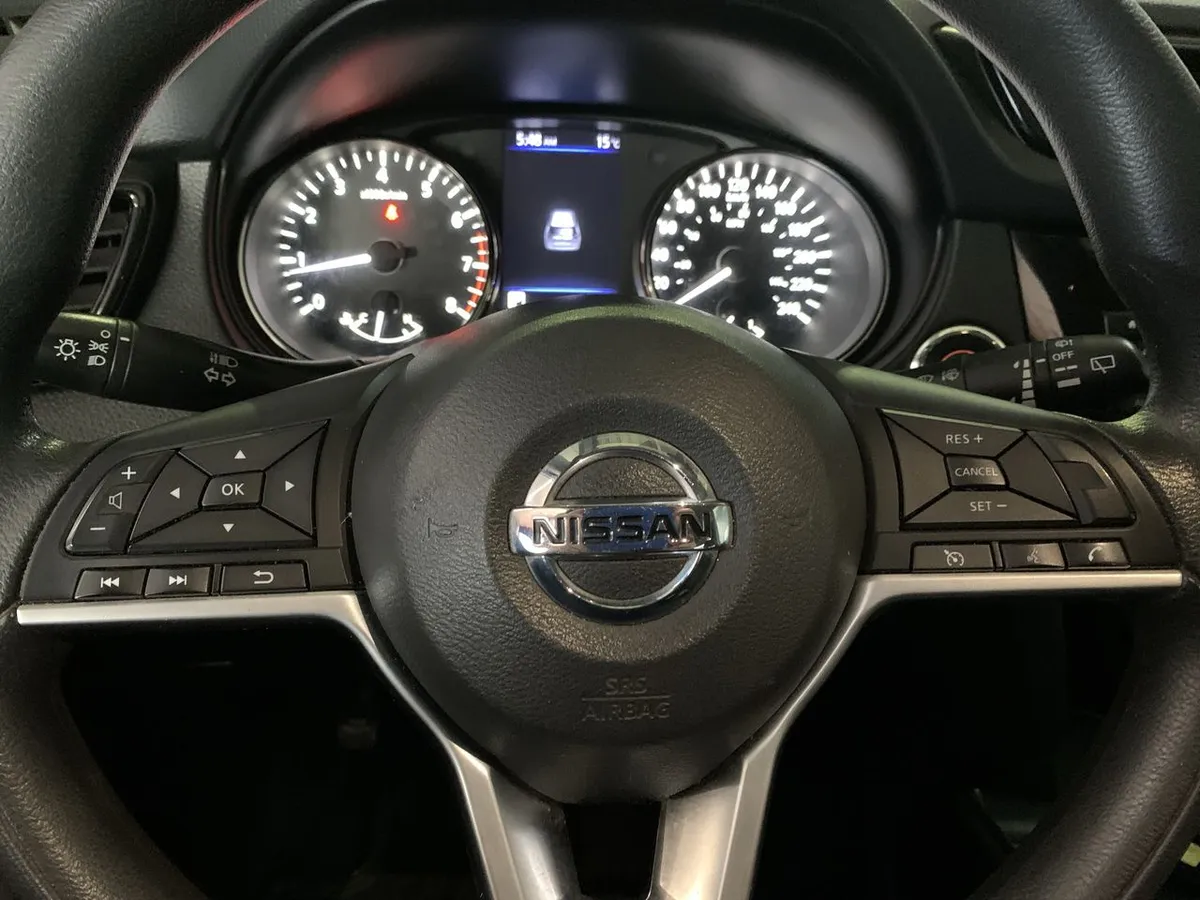 Nissan X-Trail 2.5 Sense Mc 4x2 3row Cvt At 5p año 2021