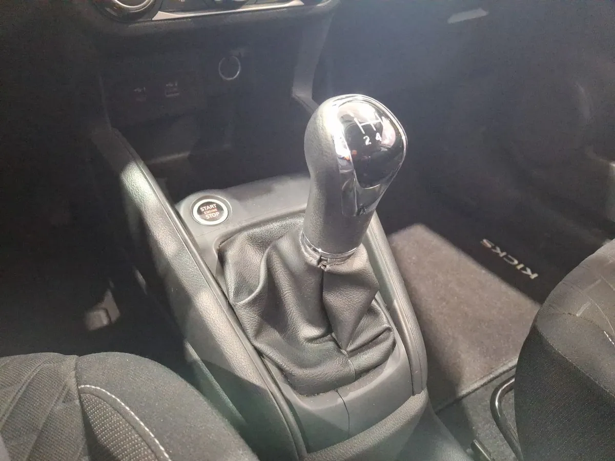 Nissan Kicks 1.6 Advance 4x2 Mt 5p año 2023