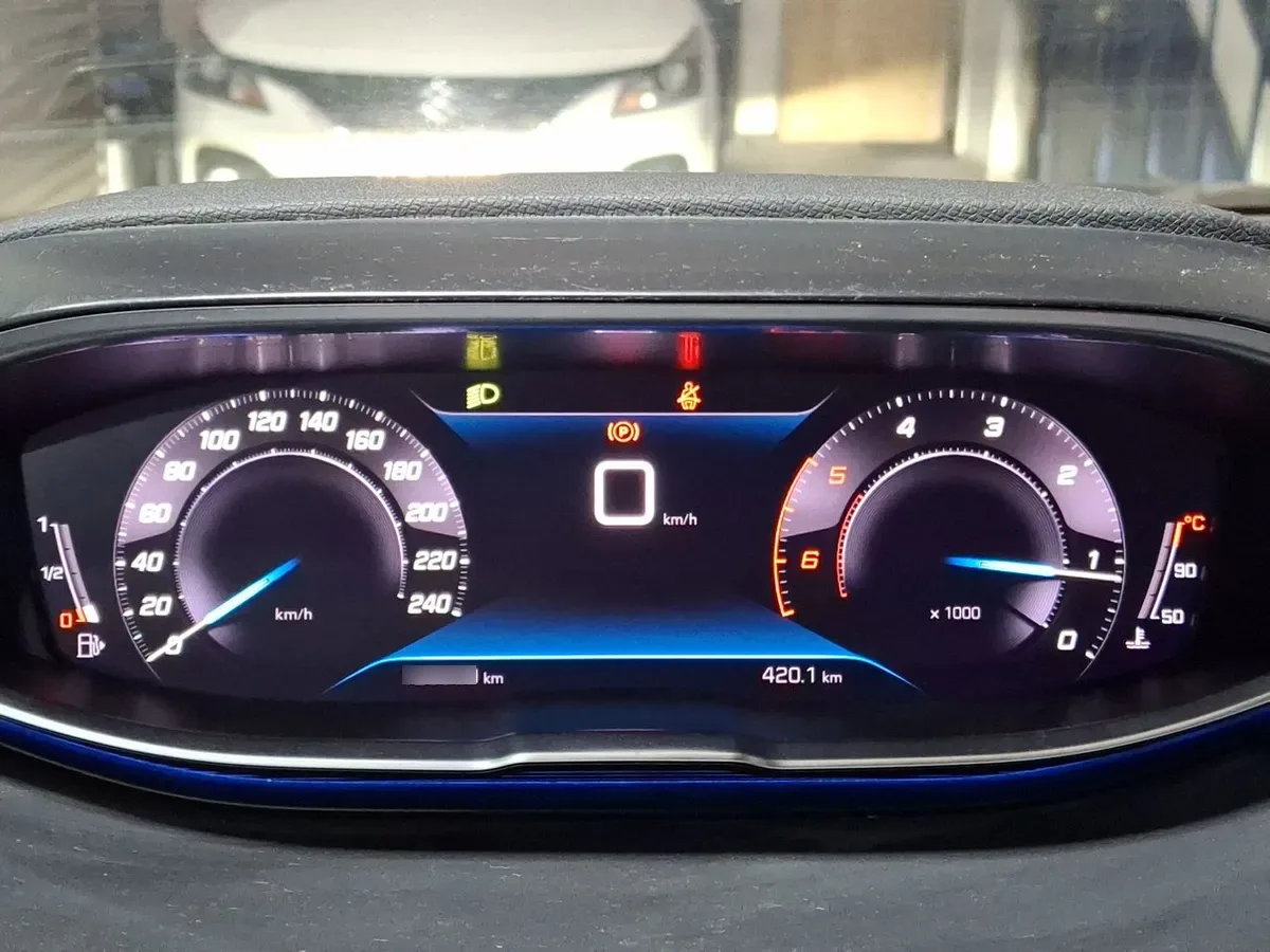 Peugeot 3008 1.5 Allure Pack Bluehdi 4x2 130 Eat8 5p año 2022