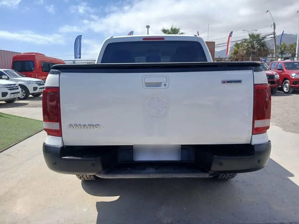 Volkswagen Amarok 2.0 Trendline 4x4 Diesel Mt 4p año 2021
