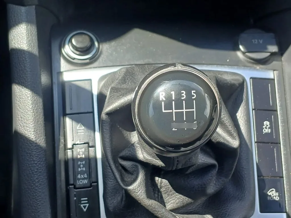 Volkswagen Amarok 2.0 Trendline 4x4 Diesel Mt 4p año 2021