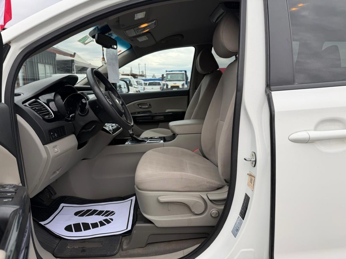 Kia Grand Carnival 2.2 Diesel At8 año 2020
