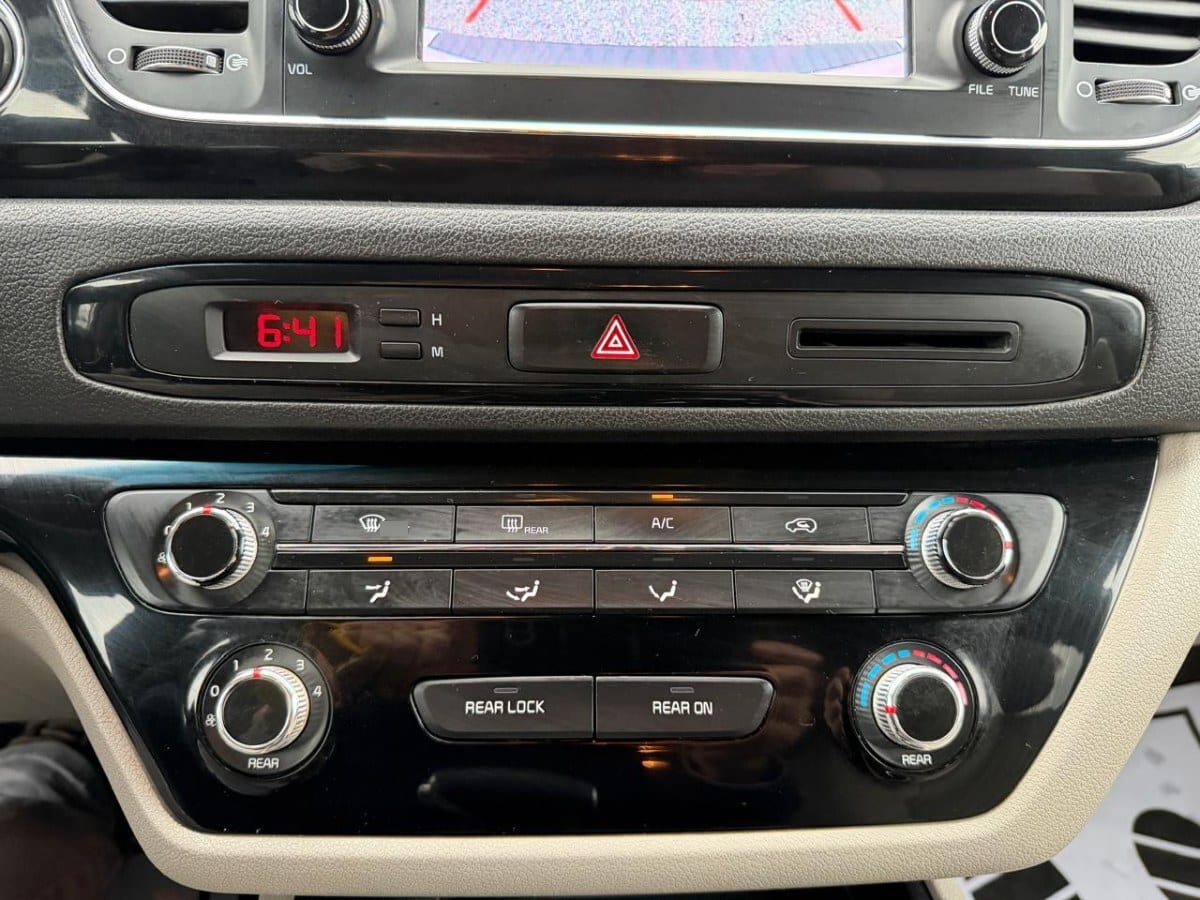 Kia Grand Carnival 2.2 Diesel At8 año 2020