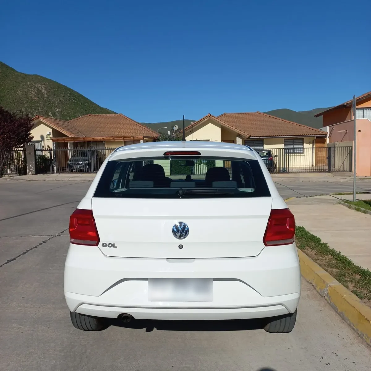 VOLKSWAGEN GOL 1.6 Trendline Lite Mt año 2022