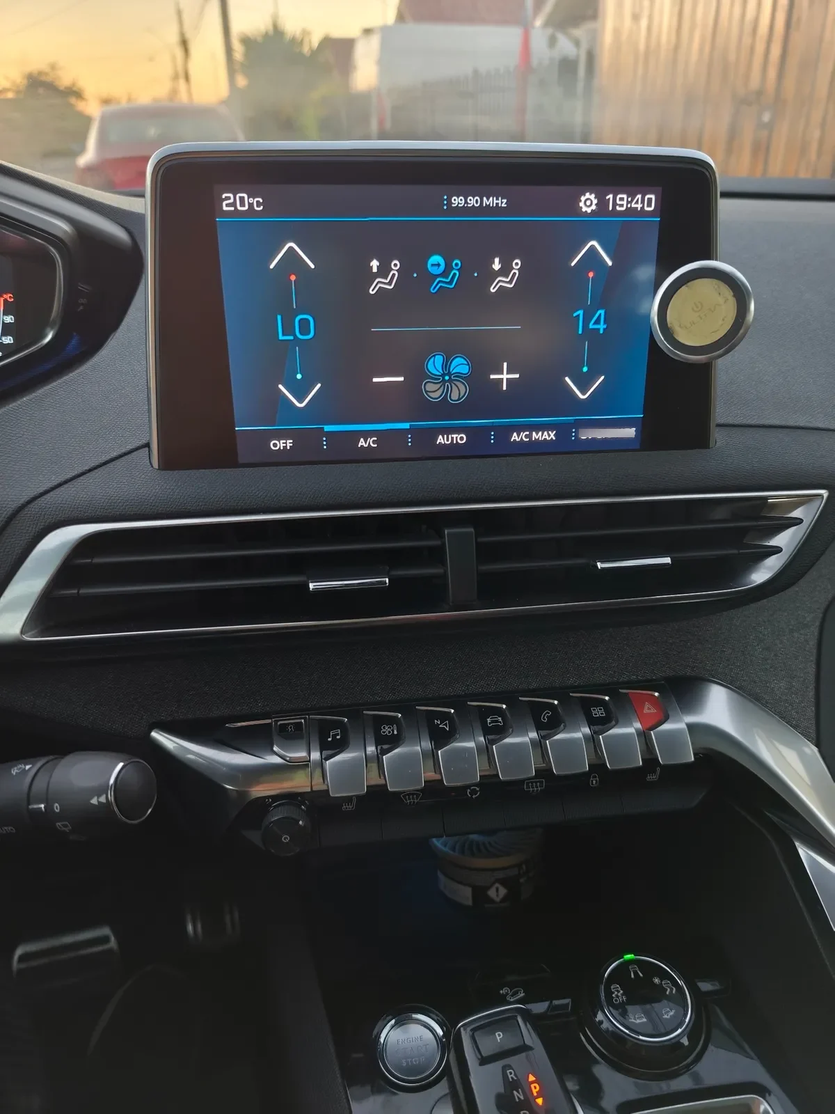PEUGEOT 5008 1.5 Active 130 At Diesel año 2019