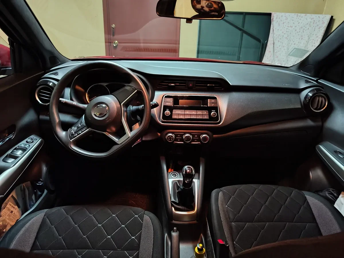 NISSAN KICKS 1.6 Advance (colors) Mt año 2020