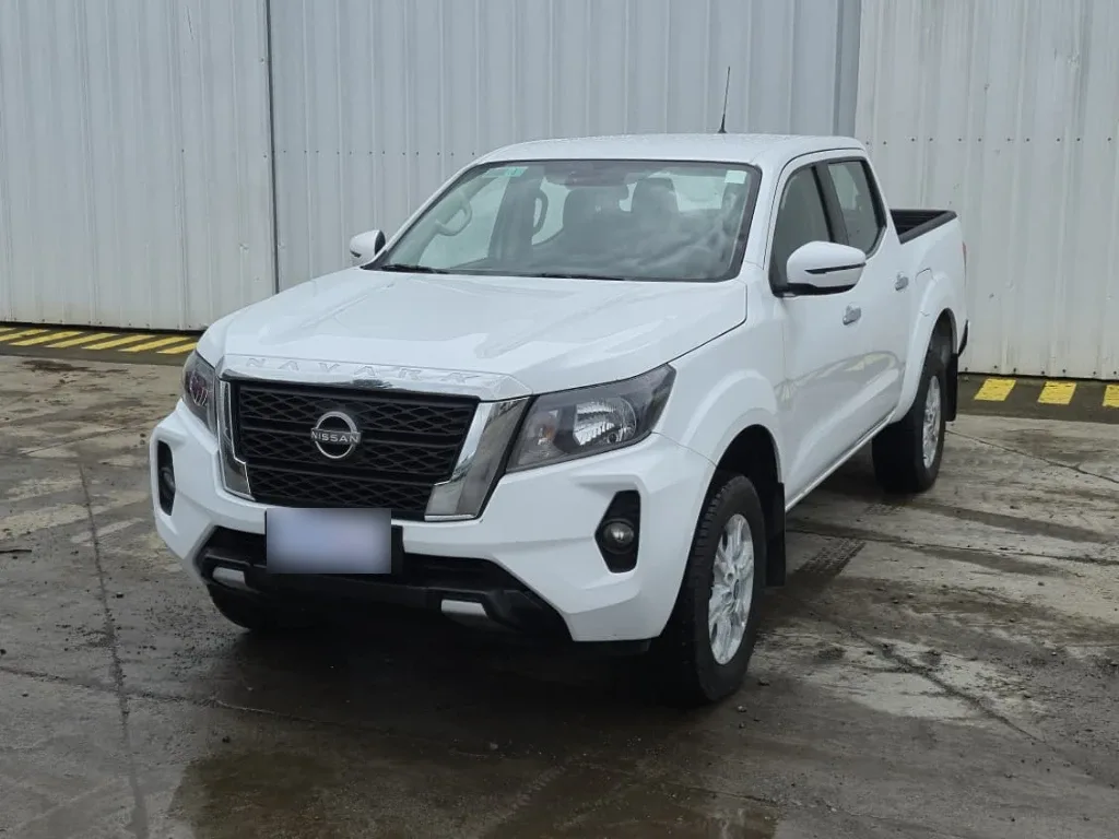 Nissan Navara Navara Xe 2.3 Mt 4x2 año 2023