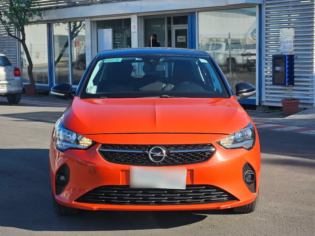Opel Corsa Edition 1.5td Mt6 año 2023