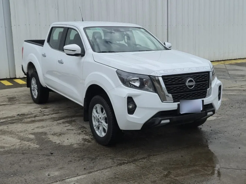Nissan Navara Navara Xe 2.3 Mt 4x2 año 2023