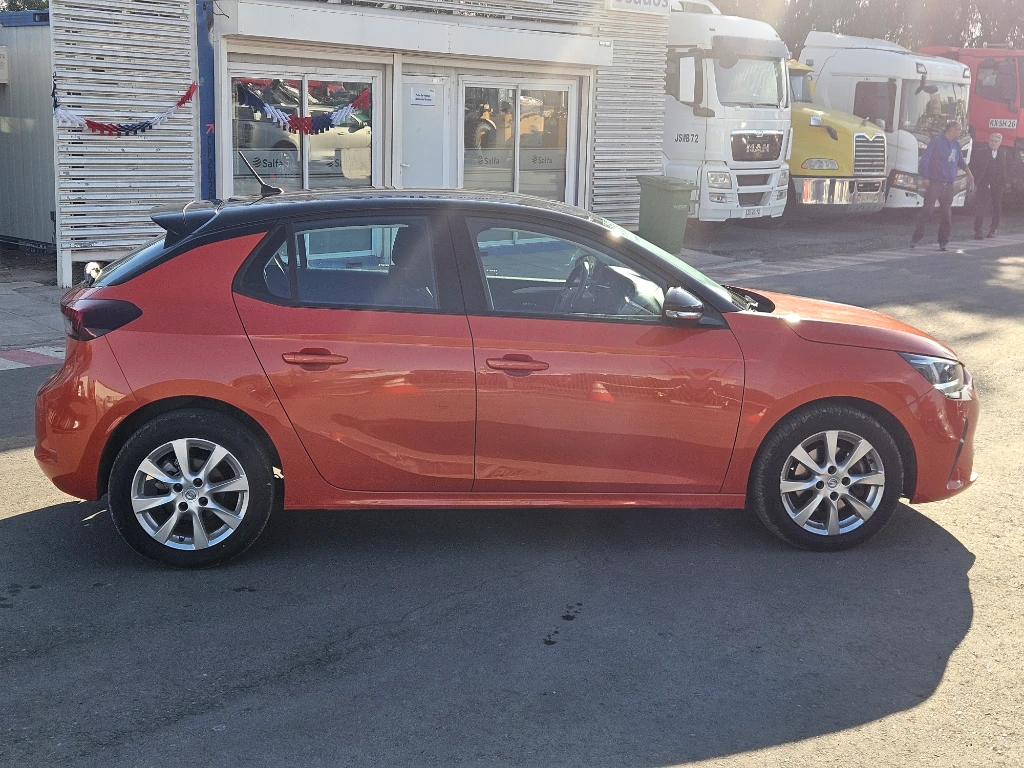 Opel Corsa Edition 1.5td Mt6 año 2023