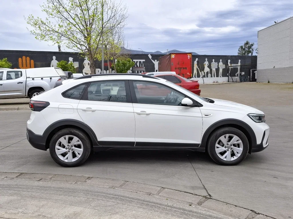 Volkswagen Nivus Nivus Tsi At Comfortline año 2023