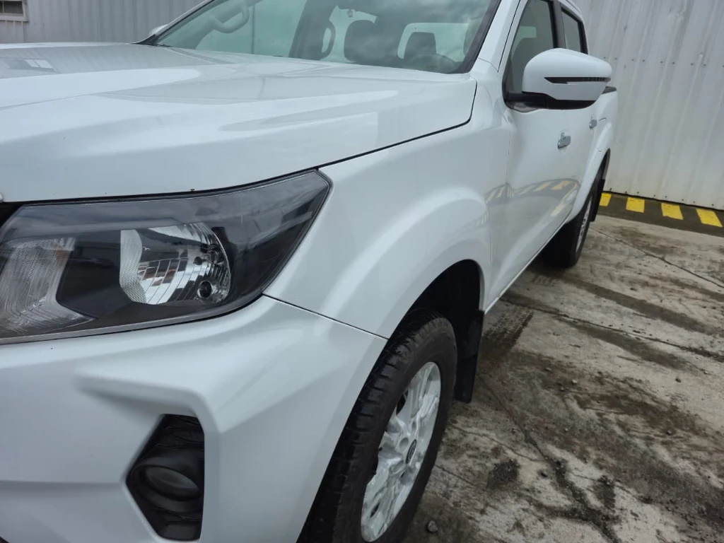 Nissan Navara Navara Xe 2.3 Mt 4x2 año 2023