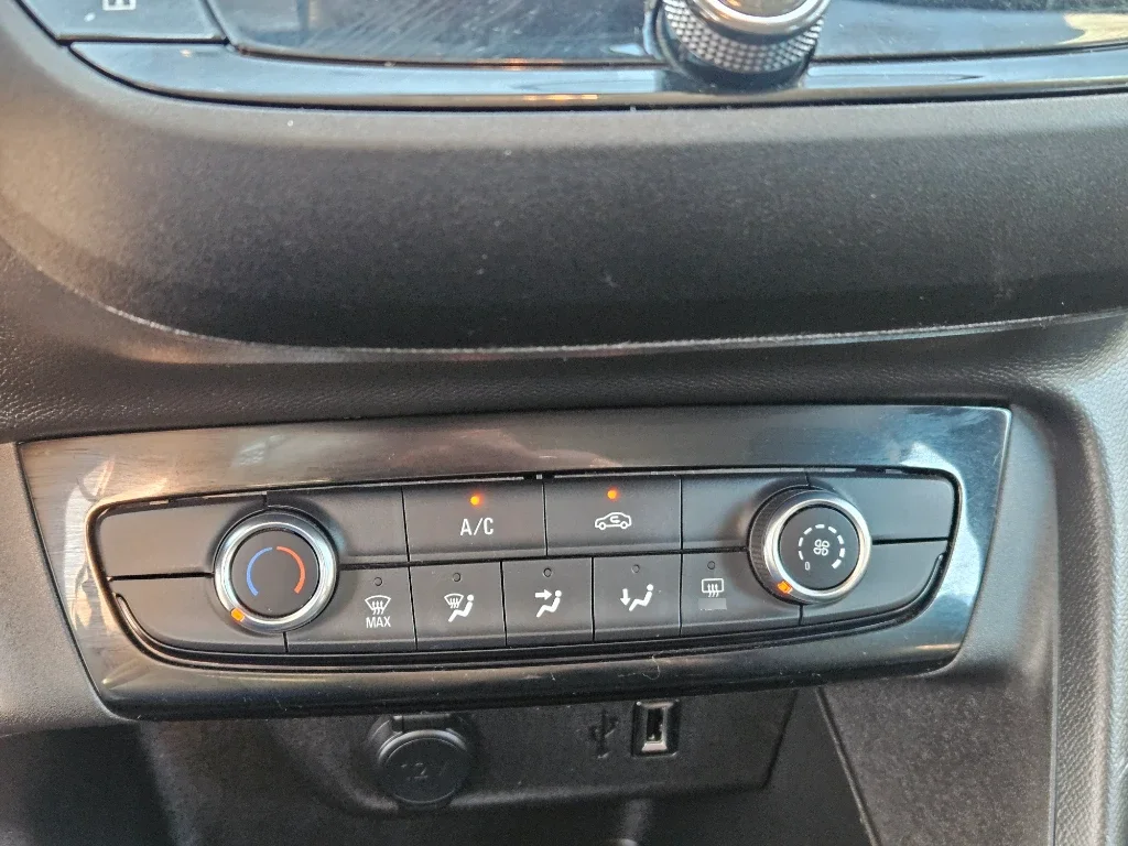 Opel Corsa Edition 1.5td Mt6 año 2023