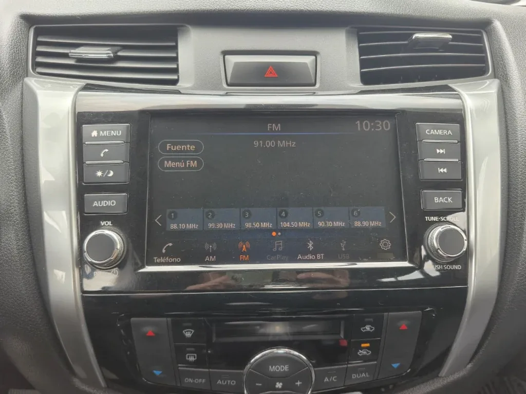 Nissan Navara Navara Xe 2.3 Mt 4x2 año 2023