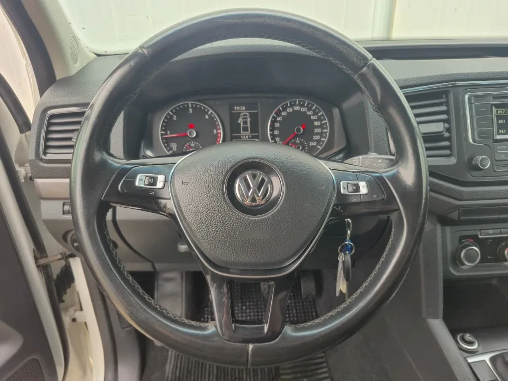 Volkswagen Amarok Dcab Tdi 4x4 Trendline 2.0 año 2023