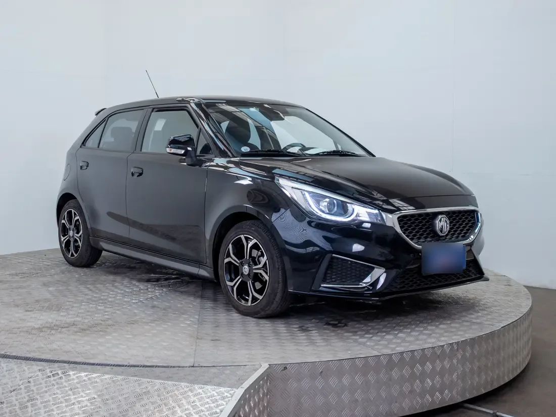 MG 3 Mg 3 1.5 Com At año 2023