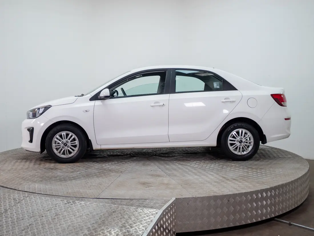 Kia Soluto Soluto 1.4 Lx Ac Mt año 2024