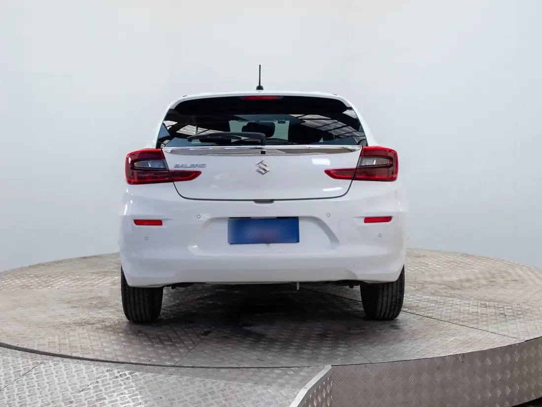 Suzuki Baleno 1.5 Glx Mt año 2025