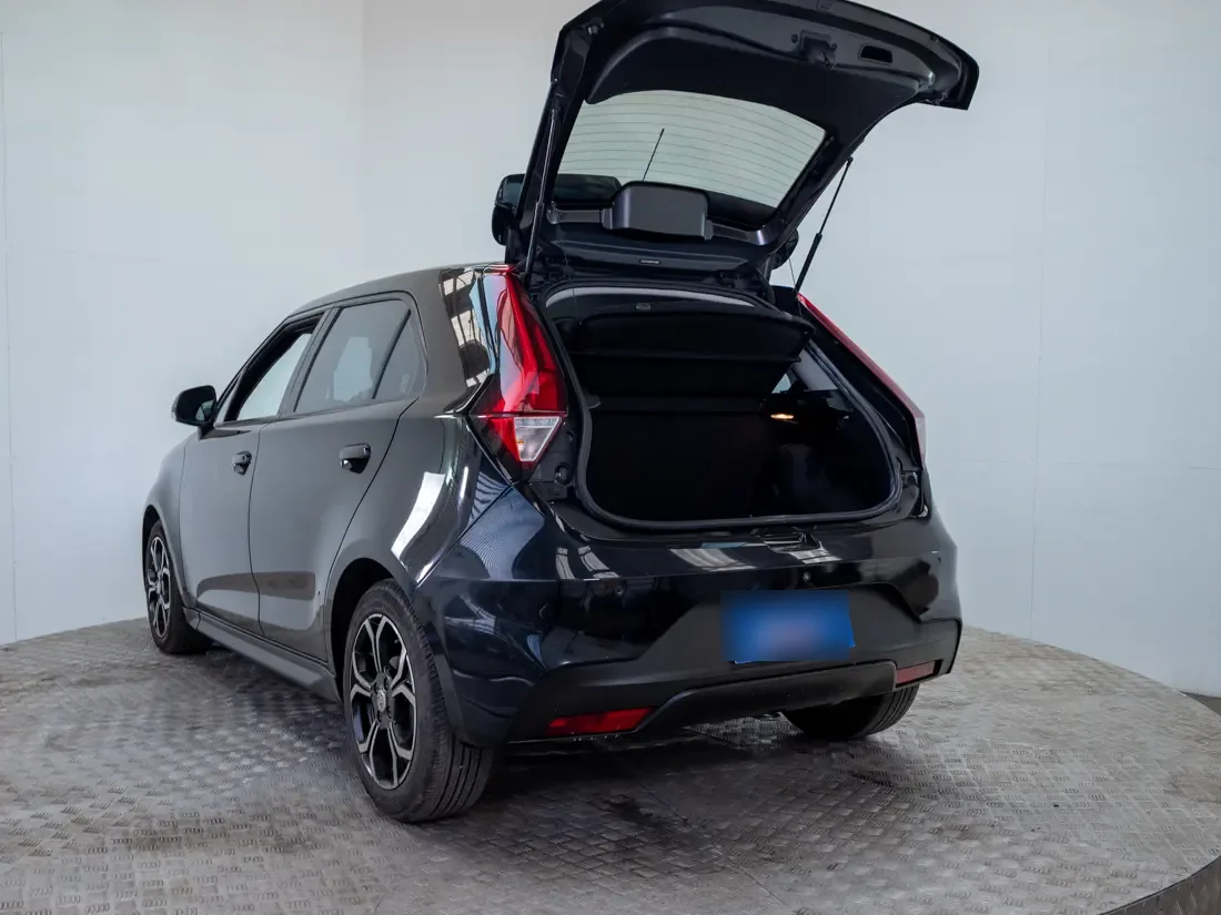 MG 3 Mg 3 1.5 Com At año 2023