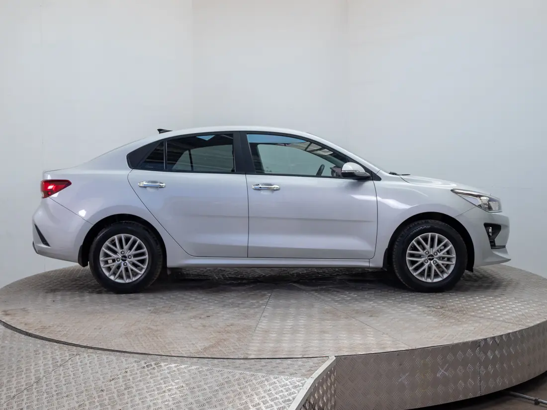 Kia Rio 4 1.4 Ex Full Mt año 2023