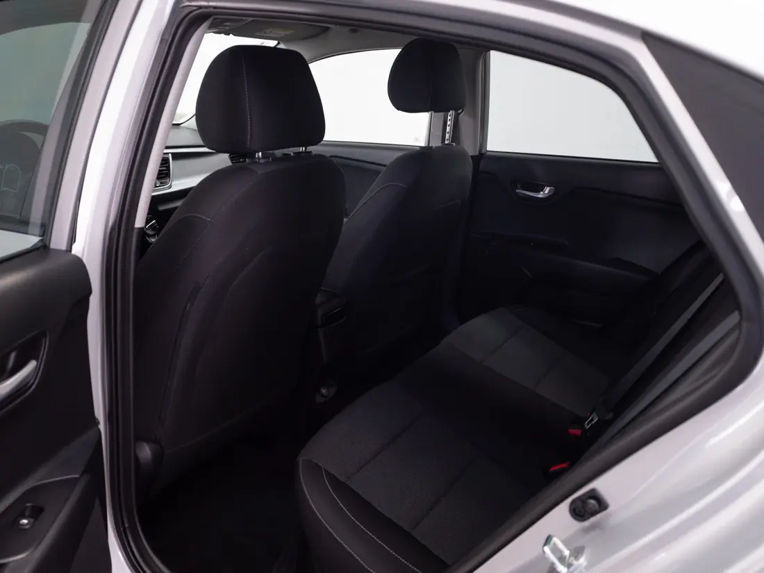 Kia Rio 4 1.4 Ex Full Mt año 2023