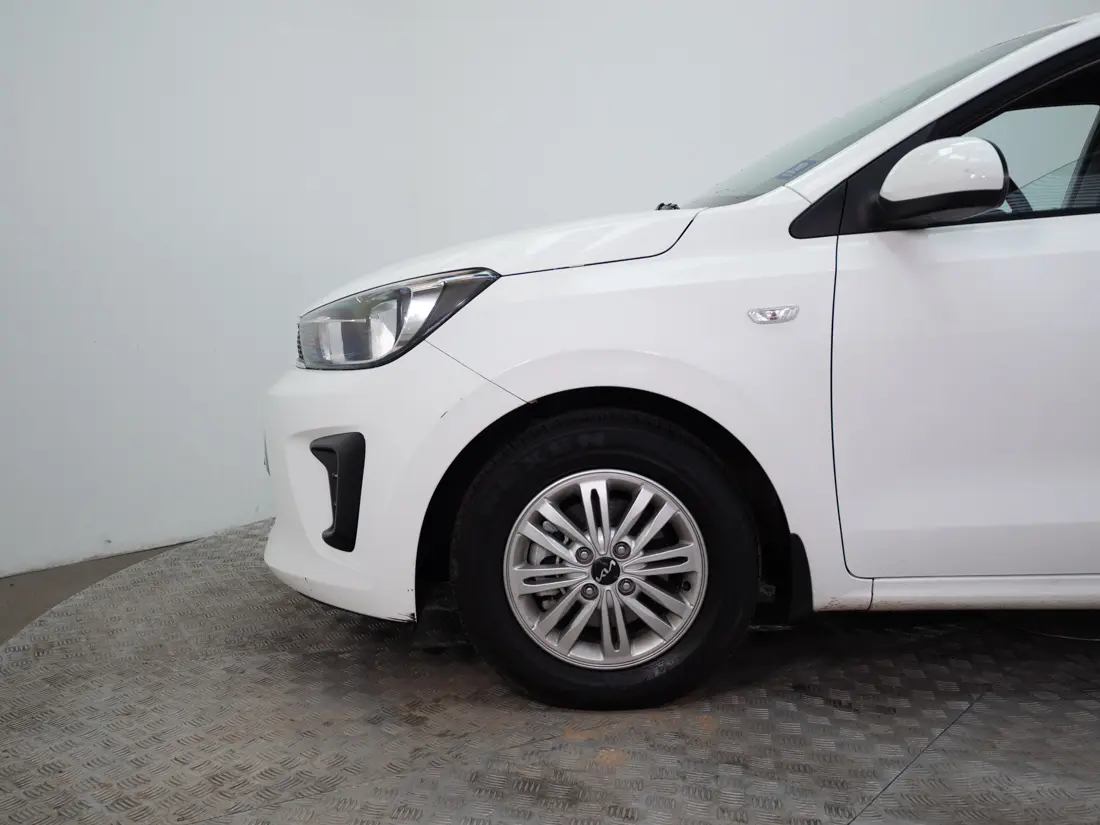 Kia Soluto Soluto 1.4 Lx Ac Mt año 2024