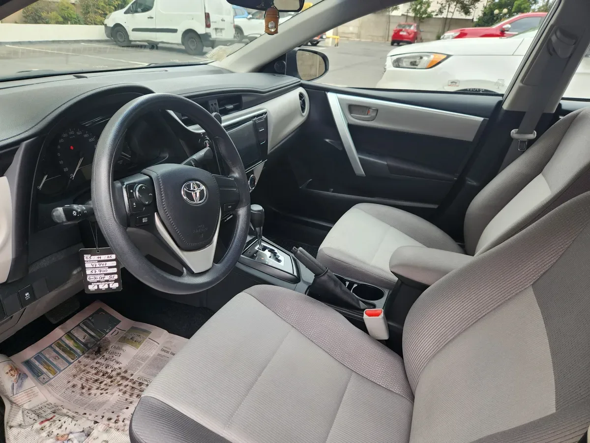 Toyota Corolla 1.8 Sdn Xli Cvt 172u1l0 At año 2018