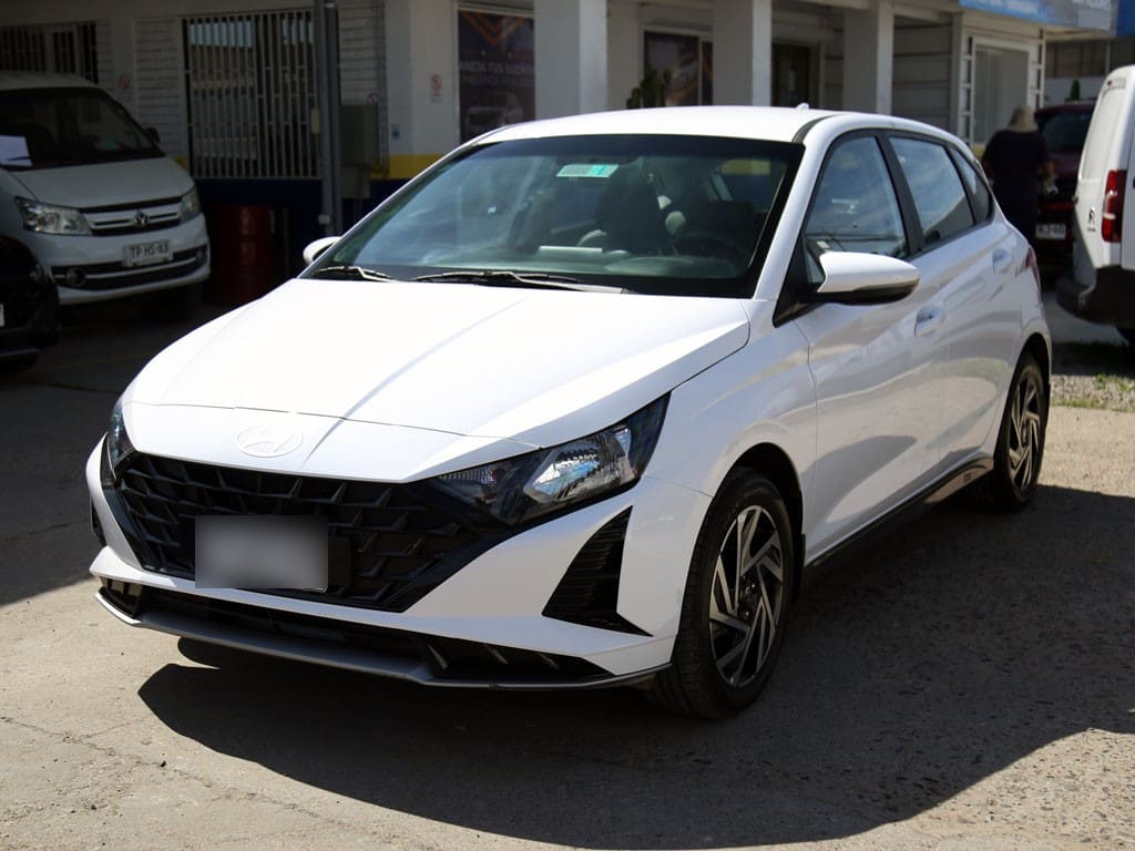 Hyundai I20 Mt 1.4 año 2025