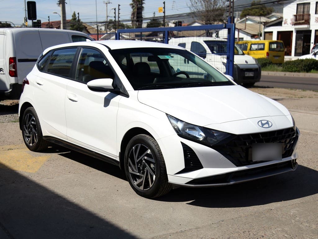 Hyundai I20 Mt 1.4 año 2025