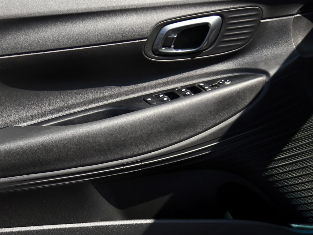 Hyundai I20 Mt 1.4 año 2025