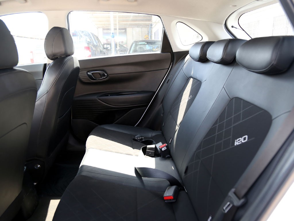 Hyundai I20 Mt 1.4 año 2025