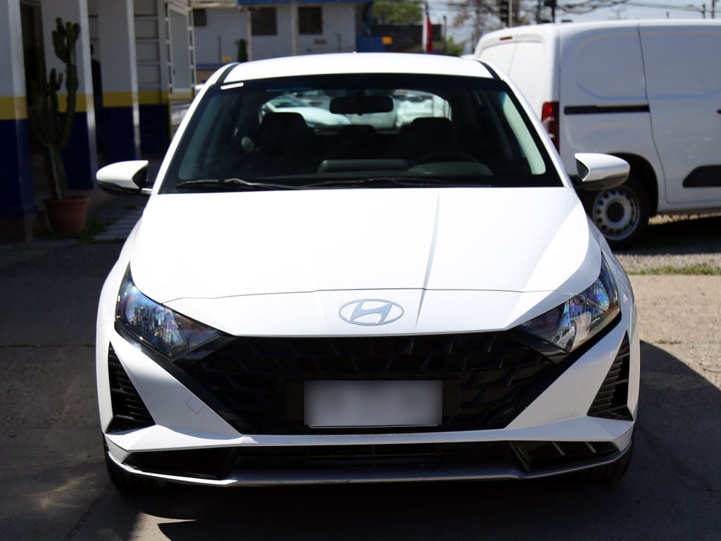Hyundai I20 1.4 Mt año 2025