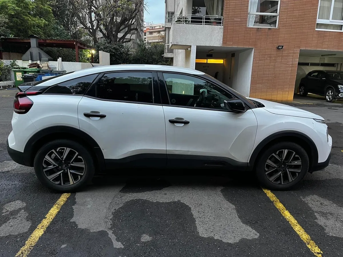 CITROEN C-4 1.2 Puretech 130 S&s Eat8 Shine At año 2022