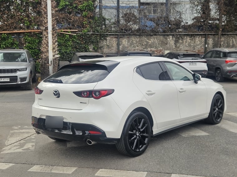 Mazda 3 2.0 Sport Core At año 2024