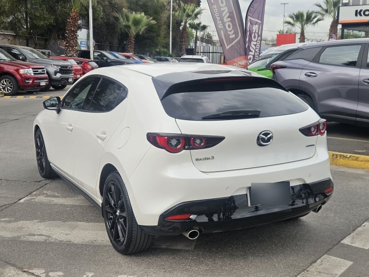 Mazda 3 2.0 Sport Core At año 2024