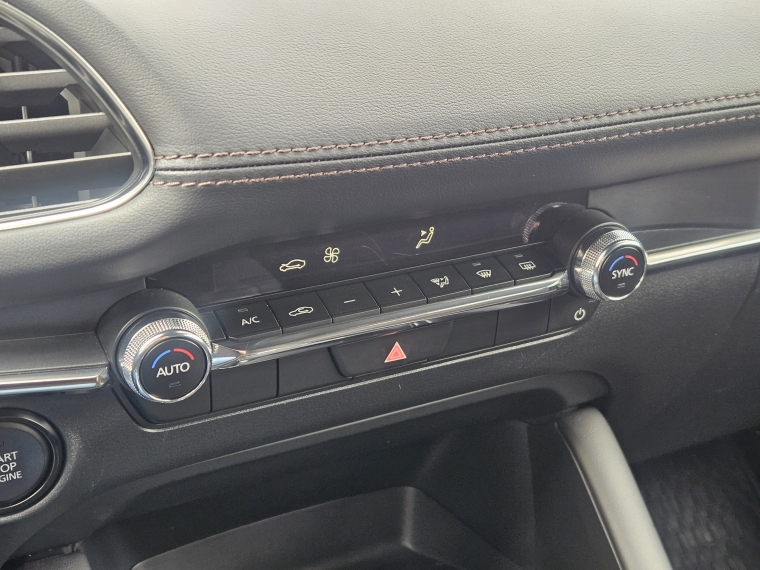 Mazda 3 2.0 Sport Core At año 2024